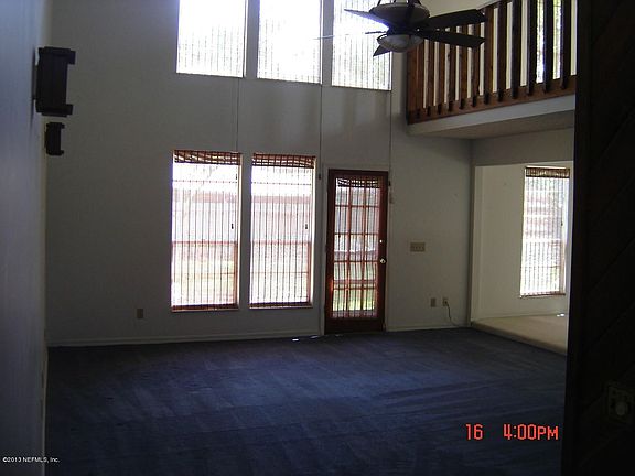 4th image of 1524 Dolphin Ct