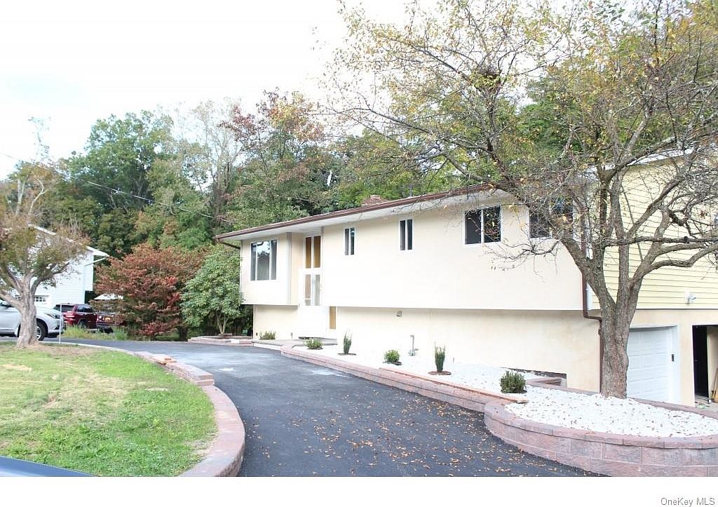 97 Tennyson Drive, Nanuet, NY 10954 Zillow