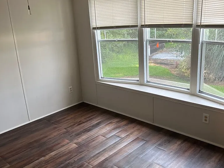4477 Lee Road 137 #12 — Photo 3