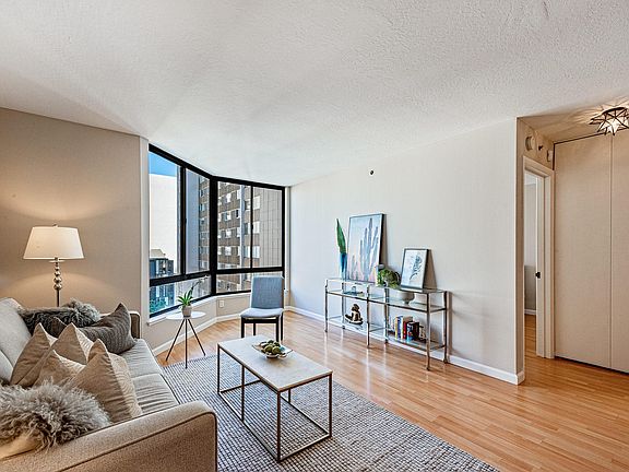 2nd image of 900 Bush St APT 1102