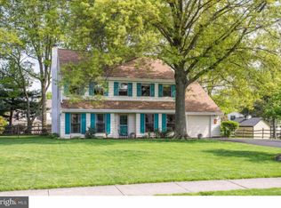 581 Lamplighter Rd, Horsham, PA 19044