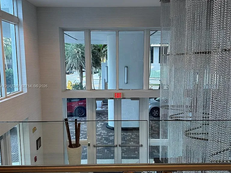 1800 N Bayshore Dr #2315 — Photo 29