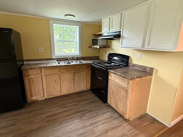 2020 W Barr Rd — Photo 23