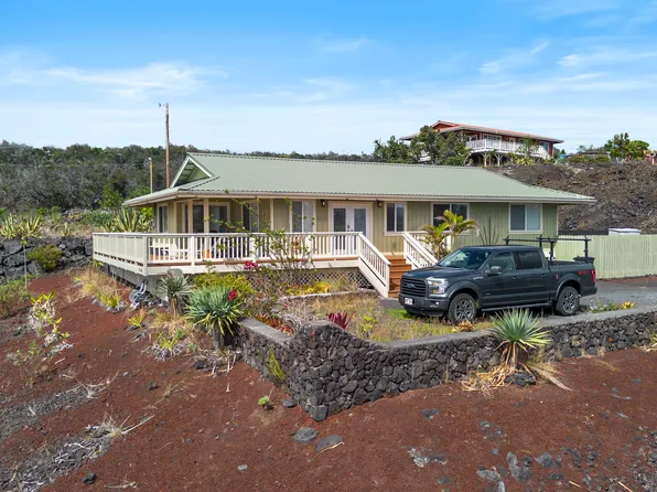 92-8226 Bamboo Ln, Captain Cook, HI 96704