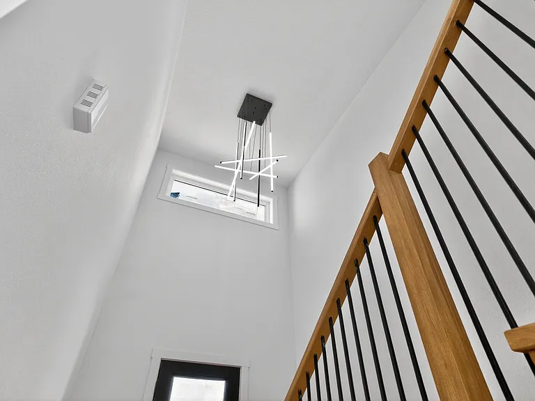 1100 NW Sproul Dr — Photo 19