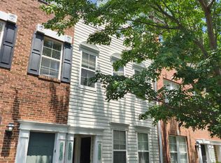 42506 Hollyhock Ter, Ashburn, VA 20148