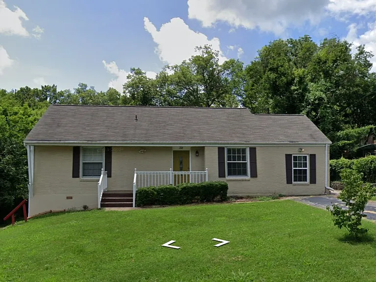 711 Canebrake Dr — Photo 17