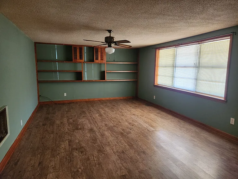 79 Johnson Rd — Photo 4