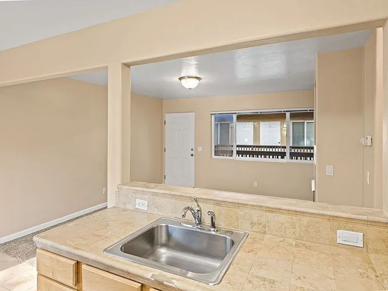 The Garden Apartments — Photo 10