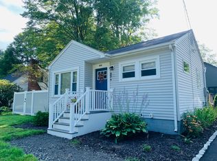 808 Ryan Rd, Northampton, MA 01062