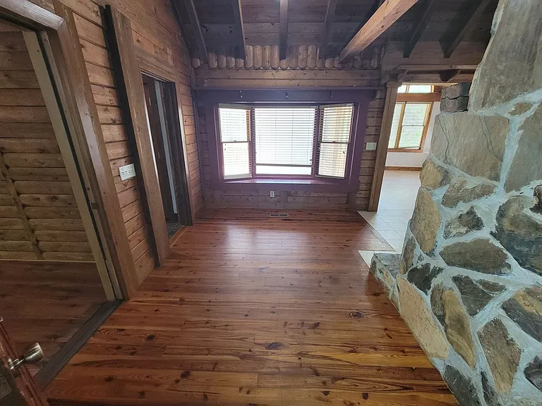 2391 Booth Cir — Photo 19