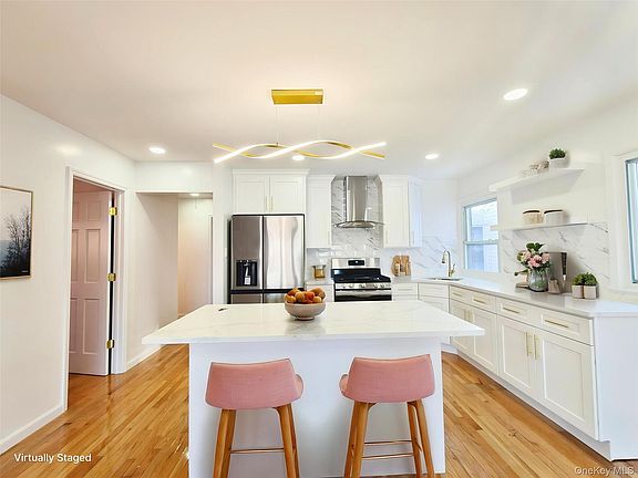 3rd image of 151-28 24th Rd Road