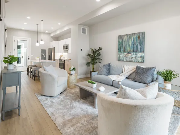 2025 W 48th Ave, Denver, CO 80221