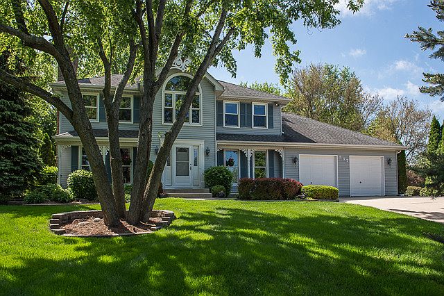 1st image of 857 Kingston Ln