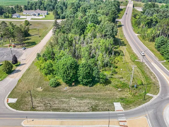 1201 E Division St, Cadillac, MI 49601