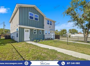 852 Sims Legacy Ln #854, Fort Worth, TX 76104