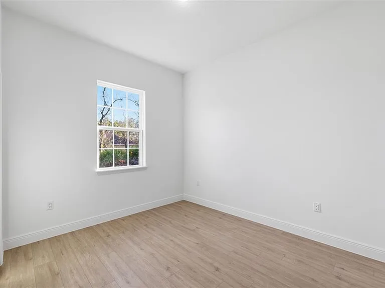 2652 W Paragon Ln — Photo 24