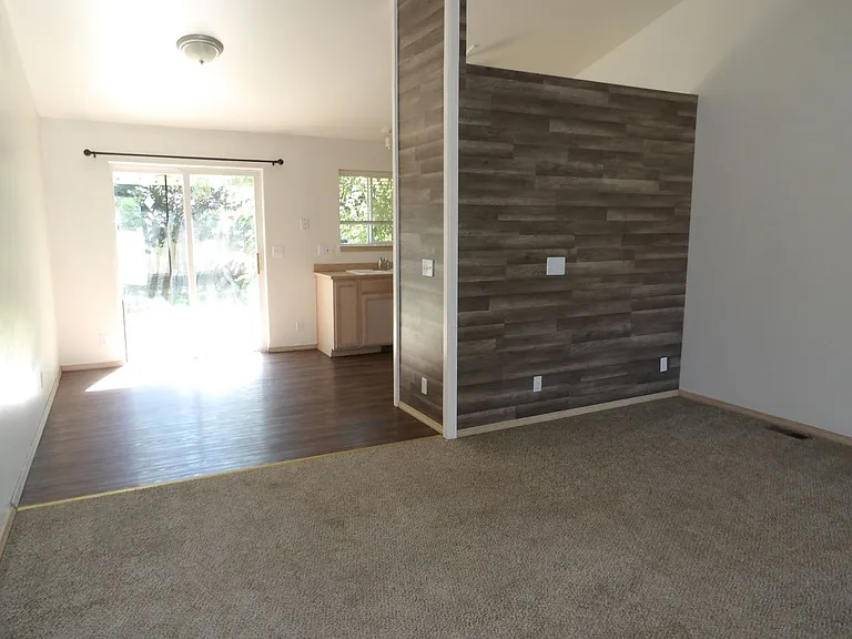 1700 W Canfield Ave — Photo 2
