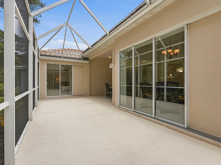 5217 Far Oak Cir — Photo 27