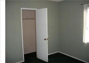 4th image of 617 N Hyacinth Ct