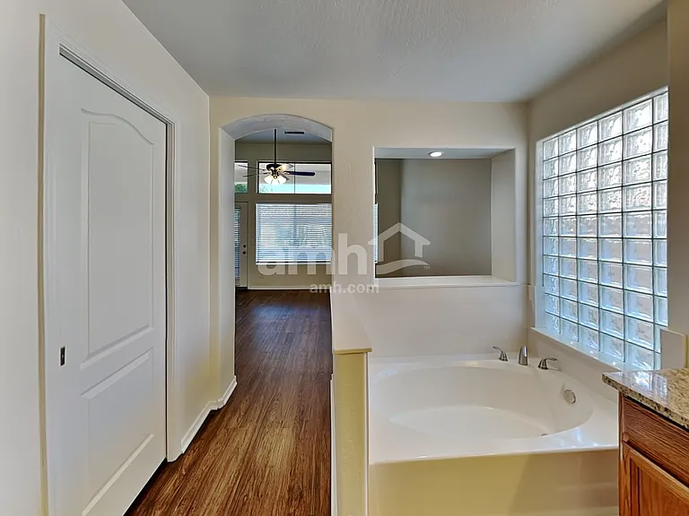 13149 W Monte Vista Dr — Photo 10
