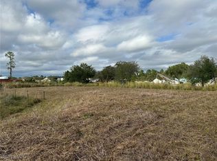 920 Anvil Cir, Labelle, FL 33935