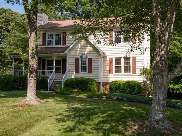 1405 Santolina Ln, Lewisville, NC 27023