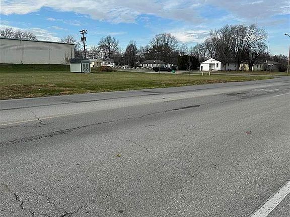 2nd image of 0 W 30th St