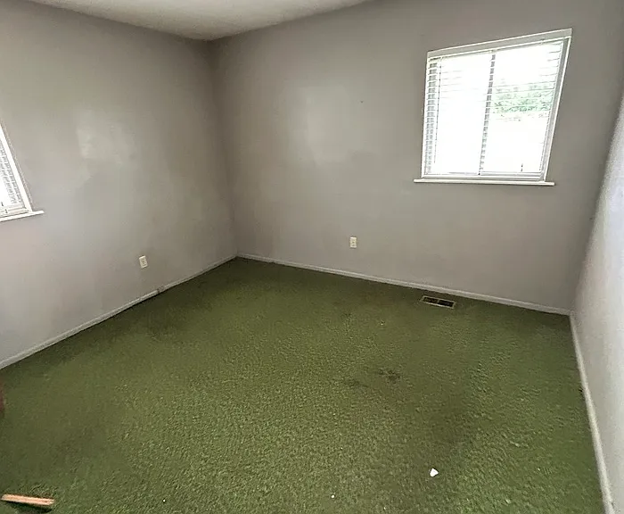 303 Wilson Park Ln — Photo 17