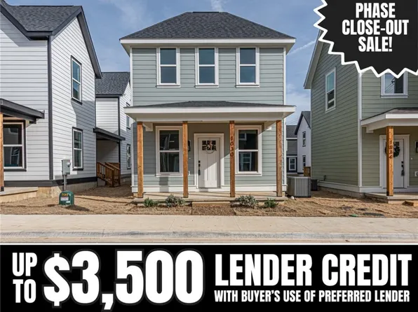 1030 S Laramie Hts, Fayetteville, AR 72704