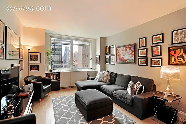 Rented by Corcoran | media 12