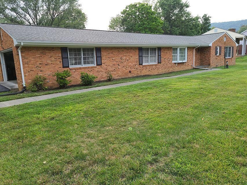 8202 Barrens Rd, Roanoke, VA 24019 Zillow
