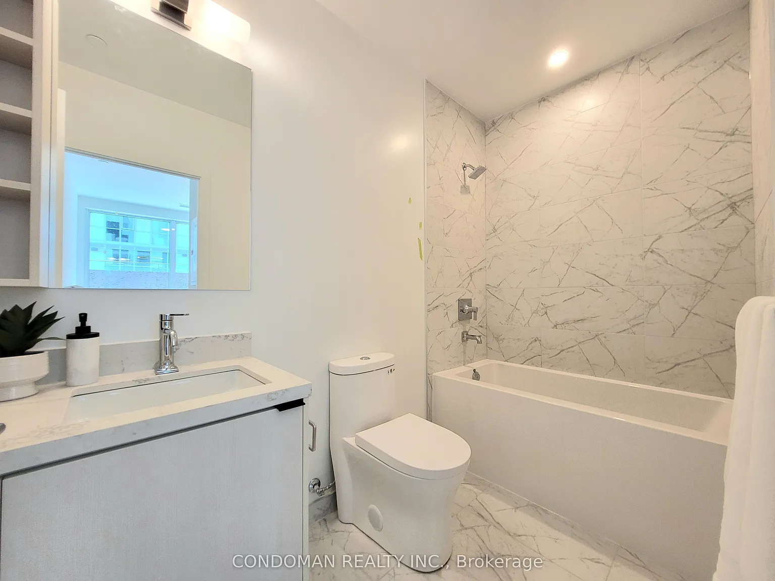 3 bed, $1,350 — Photo 4