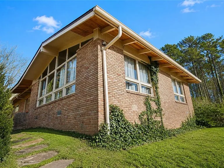 500 Piedmont Rd NE — Photo 10