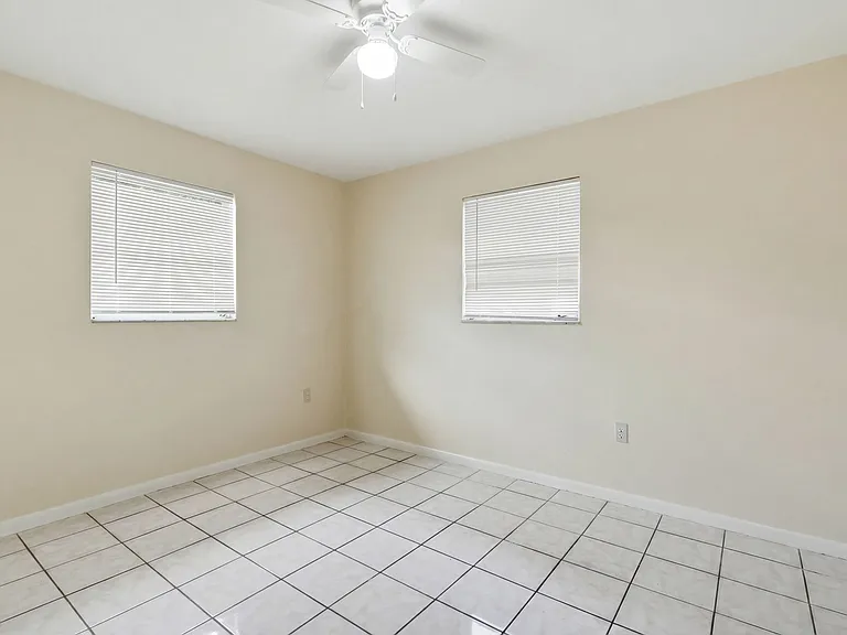 1195 S Alhambra Cir #1 — Photo 18