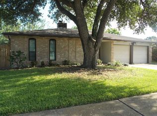 8418 Avington Rd, La Porte, TX 77571