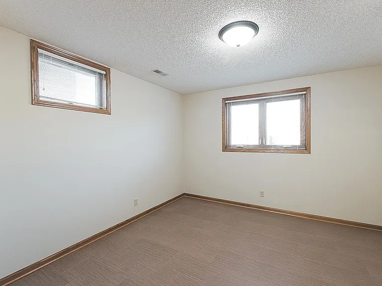 3222 S 51st Pl — Photo 22