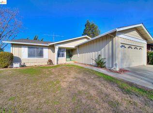 410 Hanover St, Livermore, CA 94551