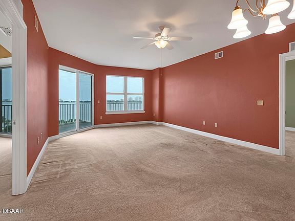 3rd image of 2801 S Ridgewood Ave Unit 716