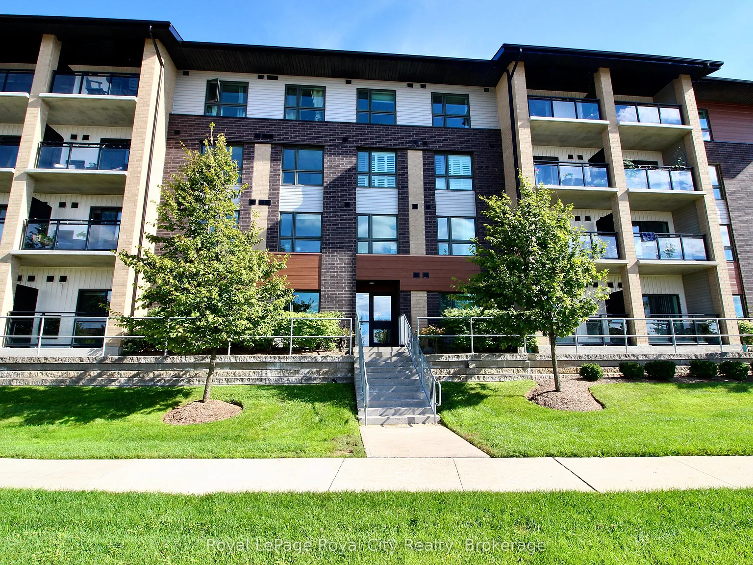 2 bed, $2,400 — Photo 1