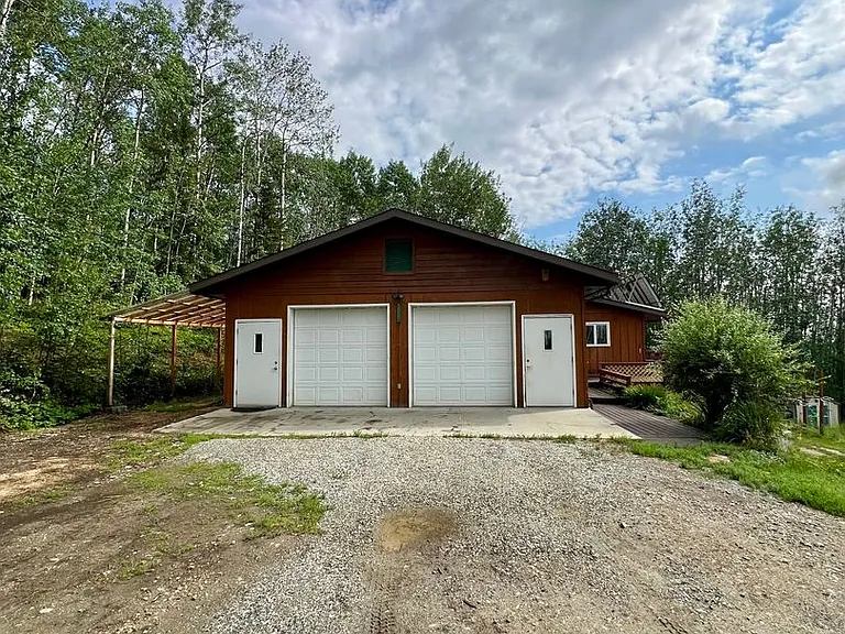 1569 La Rue Ln — Photo 4