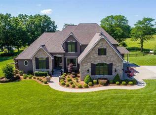 705 N Ridgeview Ln, Clinton, MO 64735