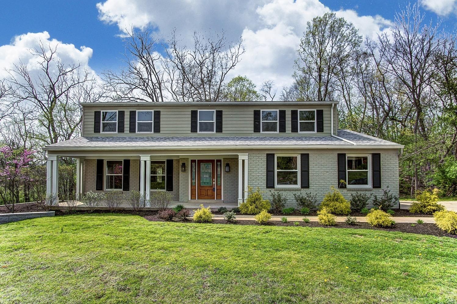 10615 Thistlewood Ct, Montgomery, OH 45242 | Zillow