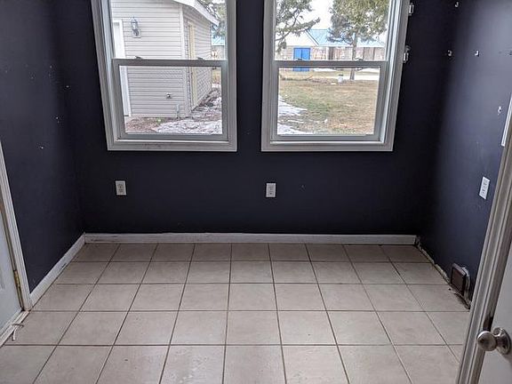 Laundry / Back Porch