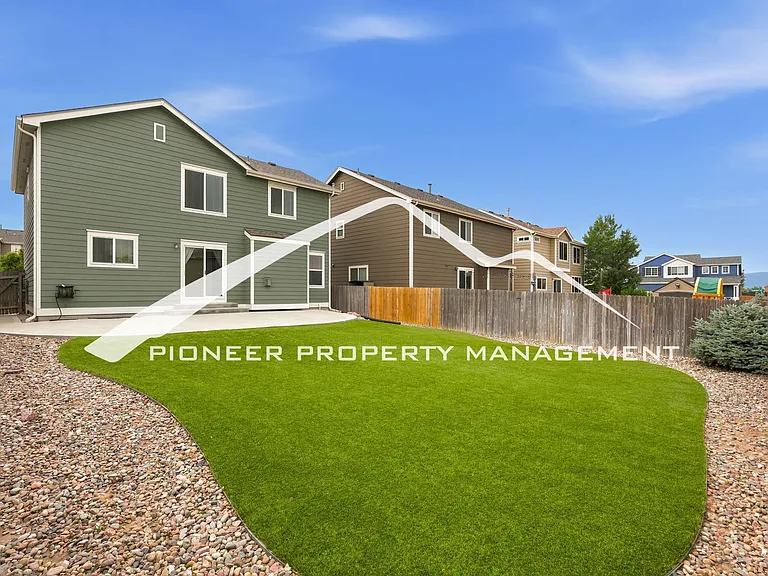 8018 Parsonage Ln — Photo 30