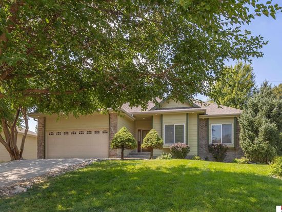 2706 N 155th St, Omaha, NE 68116