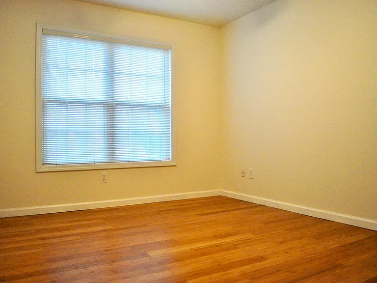 44 Rosemary Pl — Photo 13