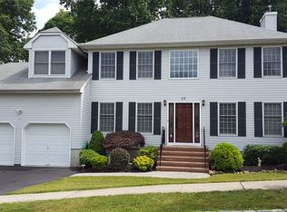 82 Fox Chase Ln, Ledgewood, NJ 07852