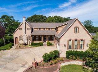 3703 NW Riverbend Rd, Bentonville, AR 72712