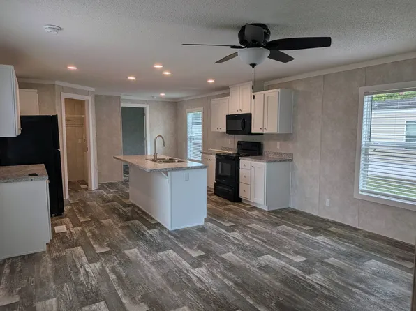 2400 S Township Road 119 #20, Tiffin, OH 44883